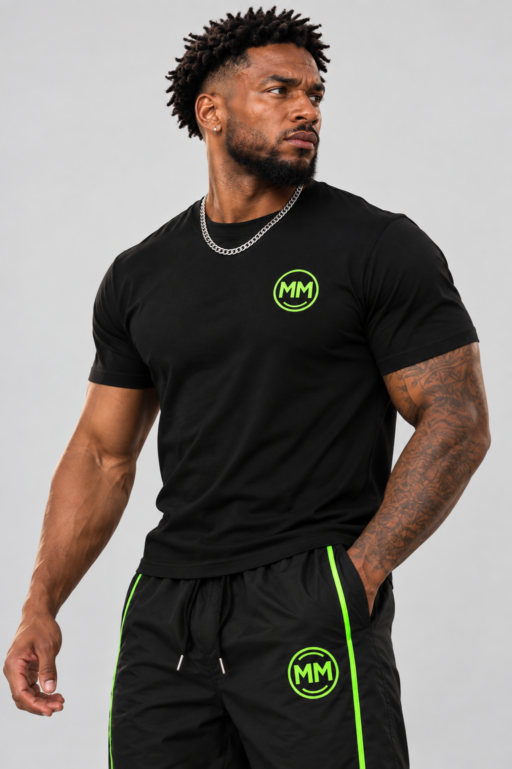 LOCKED IN PERFORMANCE TEE
