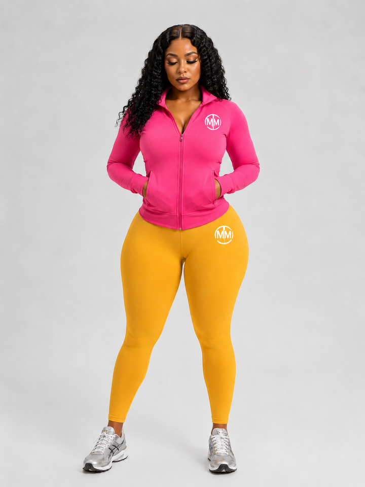 Black Power Leggings made of nylon and elastane, designed for comfort and muscle support during workouts